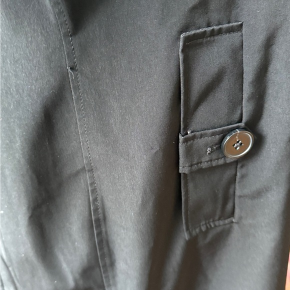 VTG London Fog Women's Black Lightweight Trench Coat - Picture 8 of 13